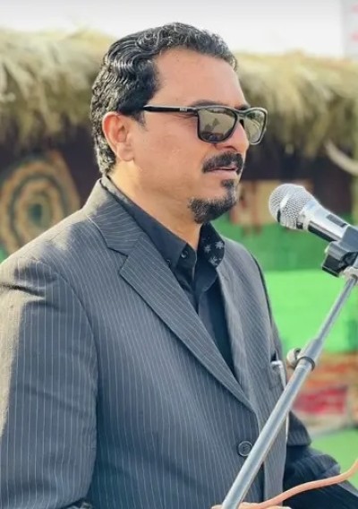 رحلتي مع الإمام القائد التاريخي الأممي السيد الشهيد الإمام الخامنئي (رض).