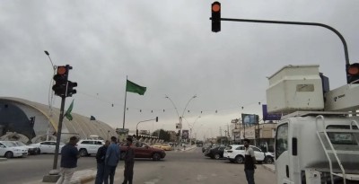 بلدية الناصرية تعيد تشغيل الإشارات المرورية في مركز المدينة خلال 48 ساعة