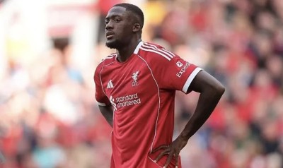 ليفربول يودّع كوناتي رسمياً بعد انتهاء عقده