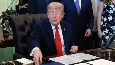 ترامب: الولايات المتحدة أبرمت اتفاقا رائعا مع إيران