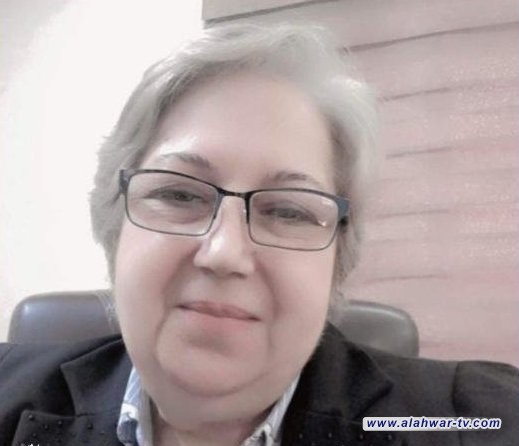 أحلامٌ {واطئة الكلفة}