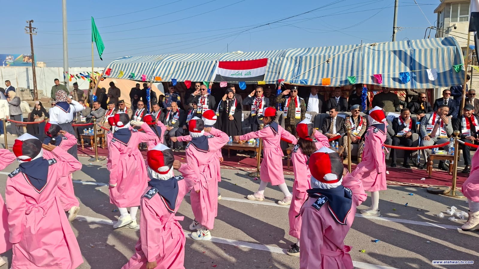 تربية ذي قار تنظم مسيرة كشفية في مدارس الناصرية احتفاءً بعيد الجيش العراقي