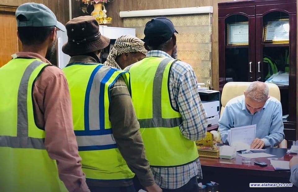 بلدية الشطرة شمال ذي قار تباشر بإجراءات التثبيت على الملاك  الدائم والمباشرة  لأكثر من 300  عقد