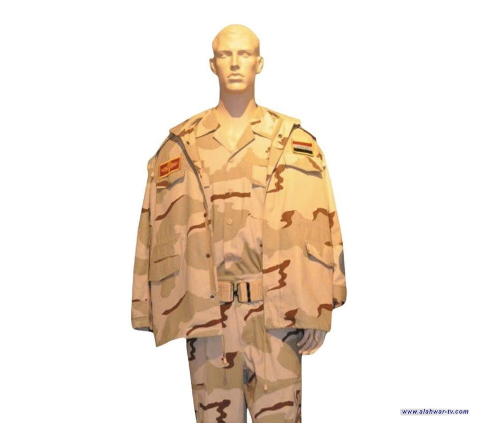 الشركـة العامـة لصناعـات النسيـج والجلـود تتفـق مـع وزارة الدفـاع علـى تجهيزهـا بقماصـل وبـدلات عسكريـة