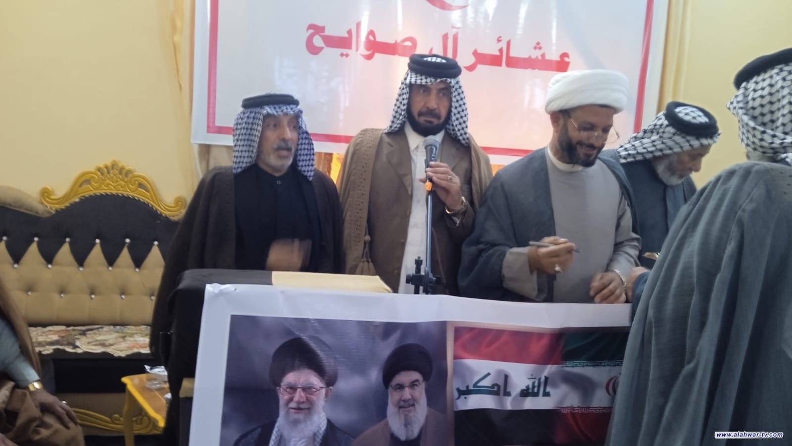 تجمع عشائري في ذي قار لدعم إيران ولبنان وتلبية نداء المرجعية