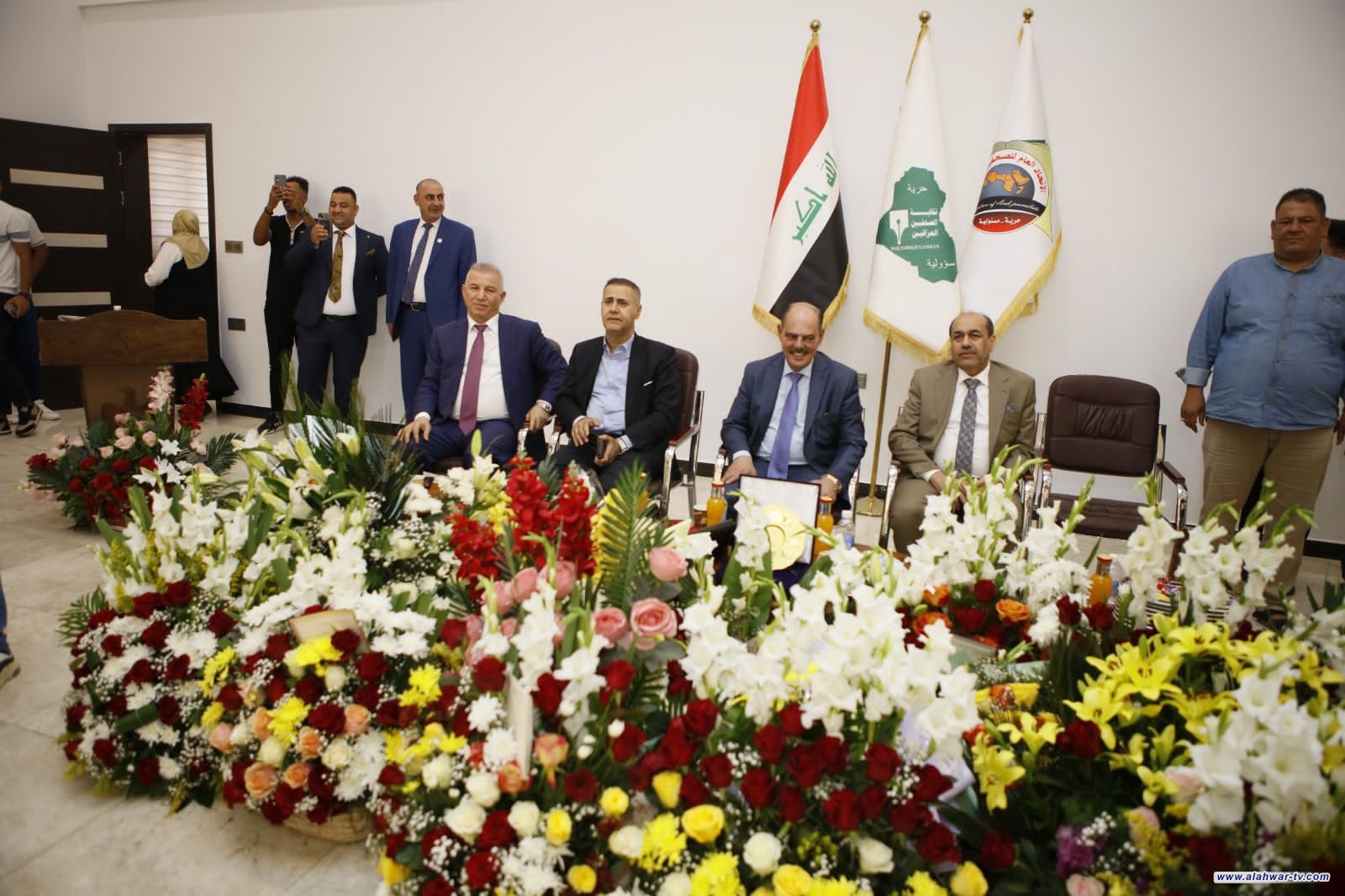 نقابة الصحفيين العراقيين تشهد حضورا رسميا وسياسيا وبرلمانيا واعلاميا لمناسبة العيد الوطني للصحافة العراقية .