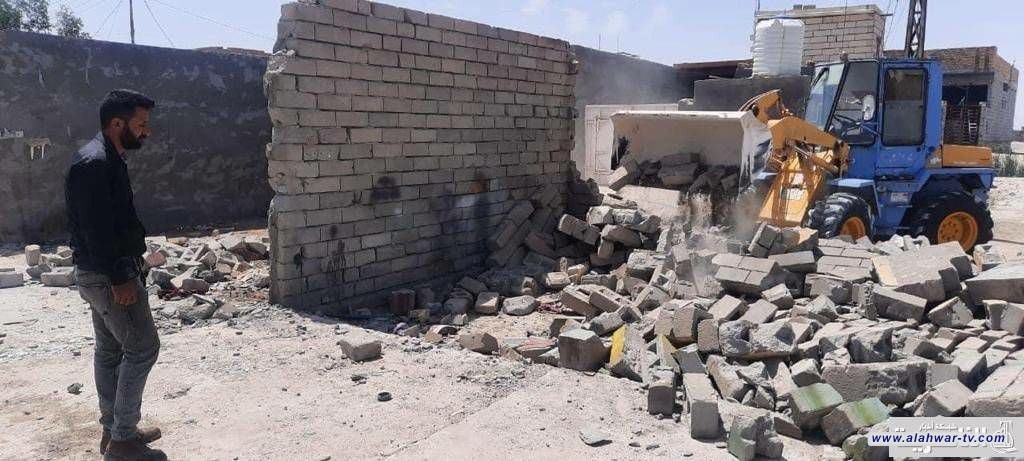 مفتشية اثار وتراث ذي قار  تنفذ حملة لرفع التجاوزات الحاصلة على المواقع الاثرية في سوق الشيوخ جنوب مدينة الناصرية