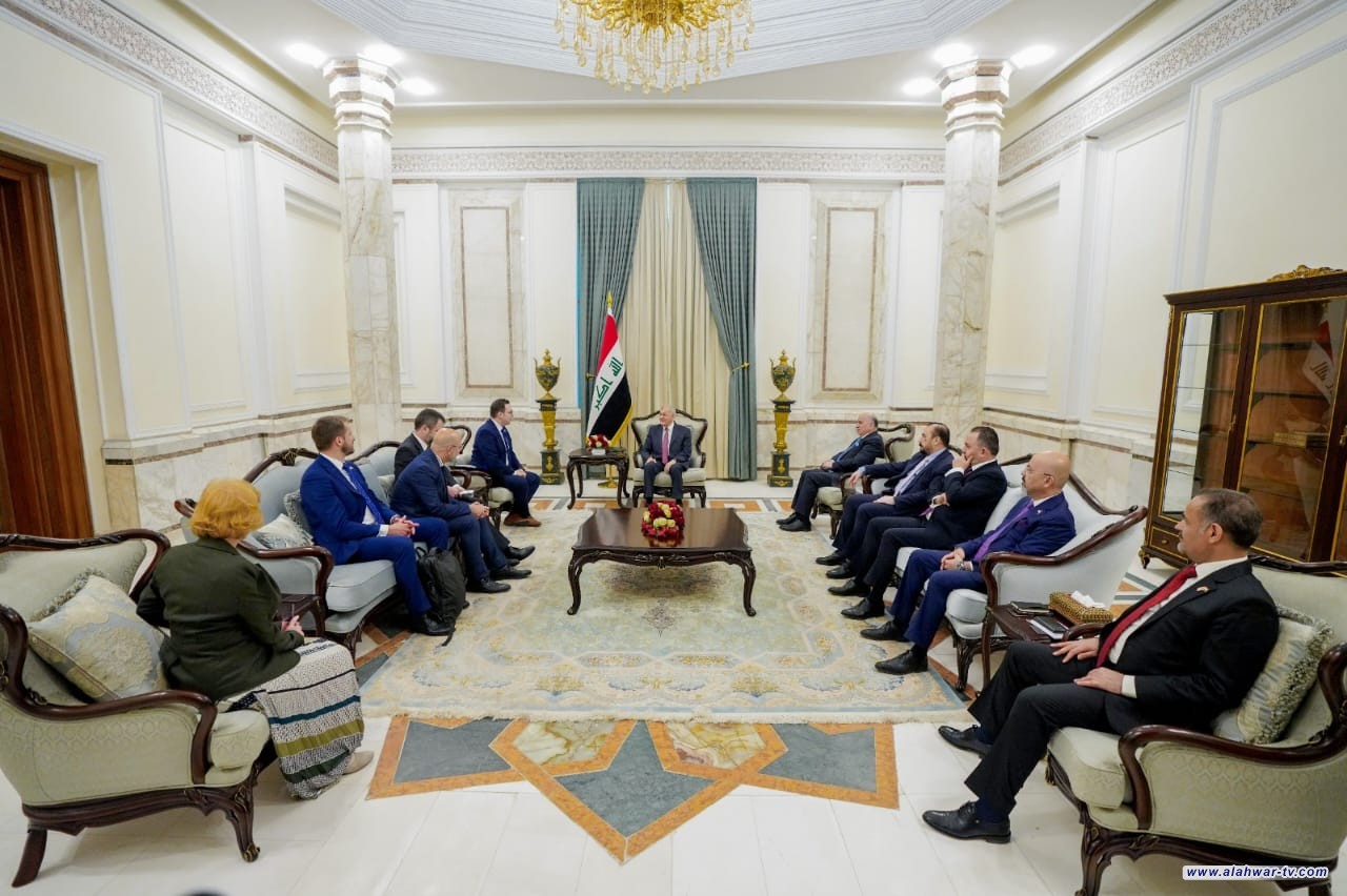 رئيس الجمهورية يستقبل وزير الخارجية التشيكي