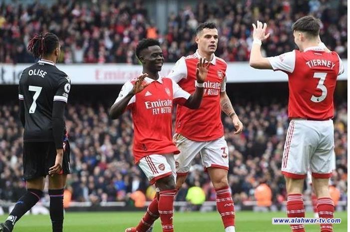 آرسنال يخطط لربط نجمه بعقد طويل الأمد