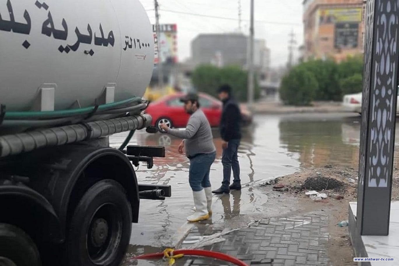 استنفار لكوادر مجاري ذي قار لتصريف مياه الموجة المطرية التي تسجلها المحافظة
