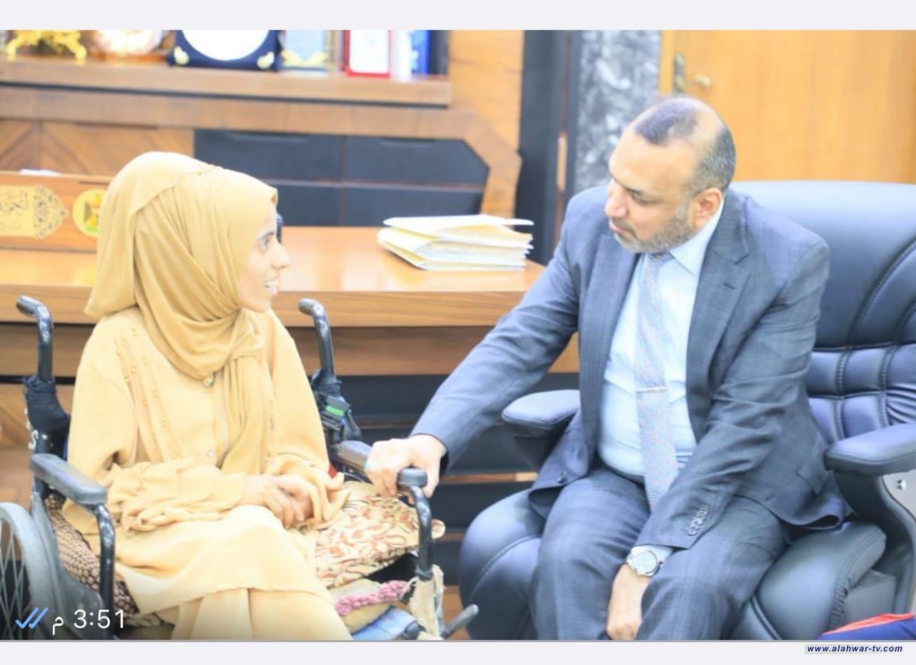 وزير العمل يعلن استمرار الاعانة للمرأة المعاقة حتى بعد زواجها وشمول المعاق بالراتب بغض النظر عن عمل ذويه