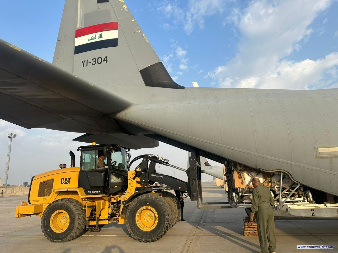 العراق يرسل 20 طناً من المساعدات الإنسانية إلى غزة