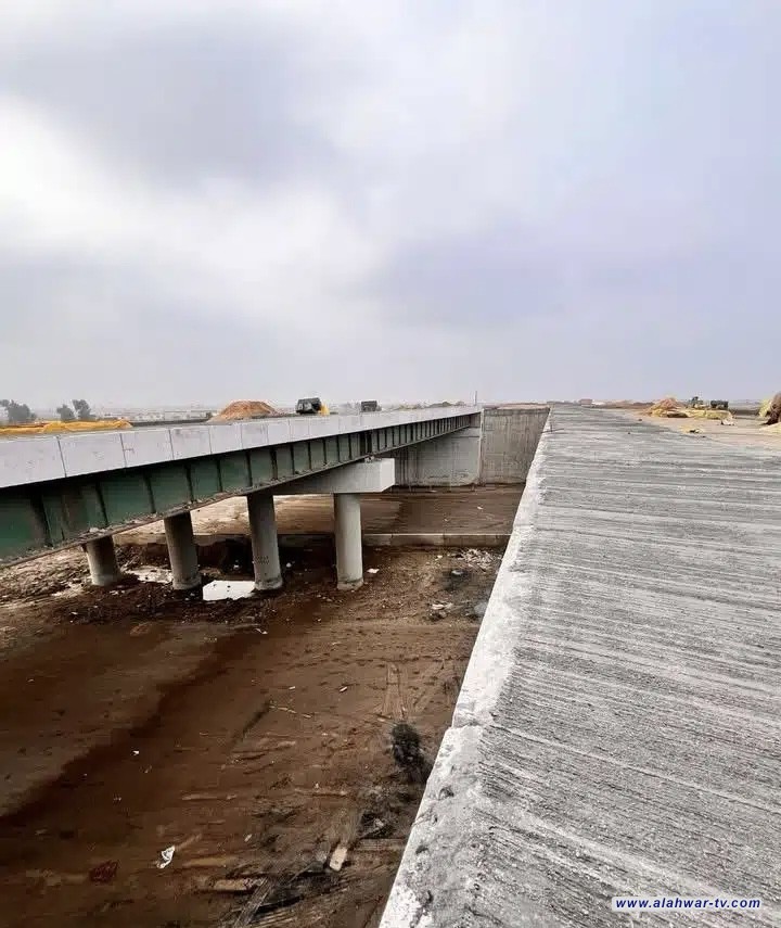 الطرق والجسور تقترب من إنجاز صيانة جسر تقاطع البطحاء الكونكريتي في ذي قار بنسبة إنجاز تجاوزت 80%