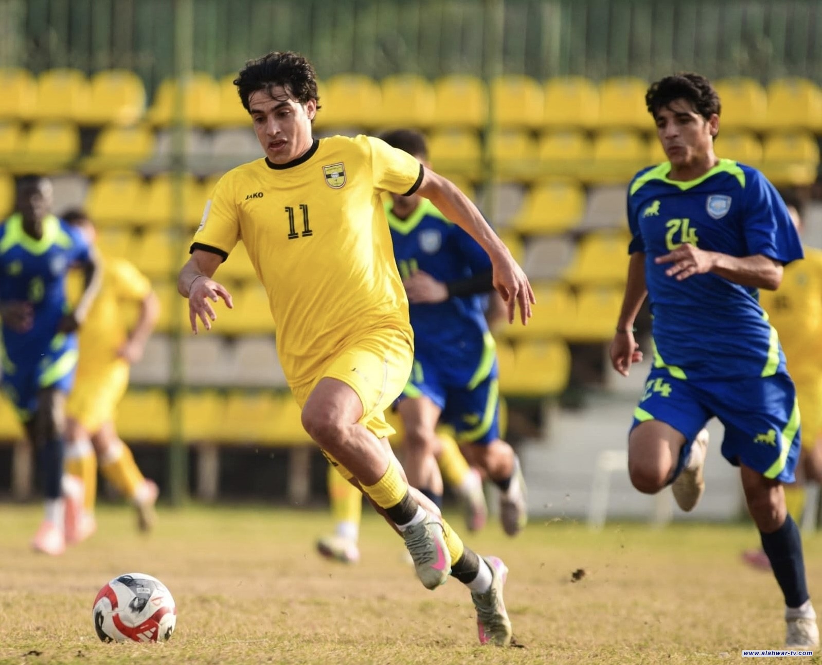 الجولة الثامنة تشعل المنافسة في دوري نجوم العراق بأربع مواجهات اليوم