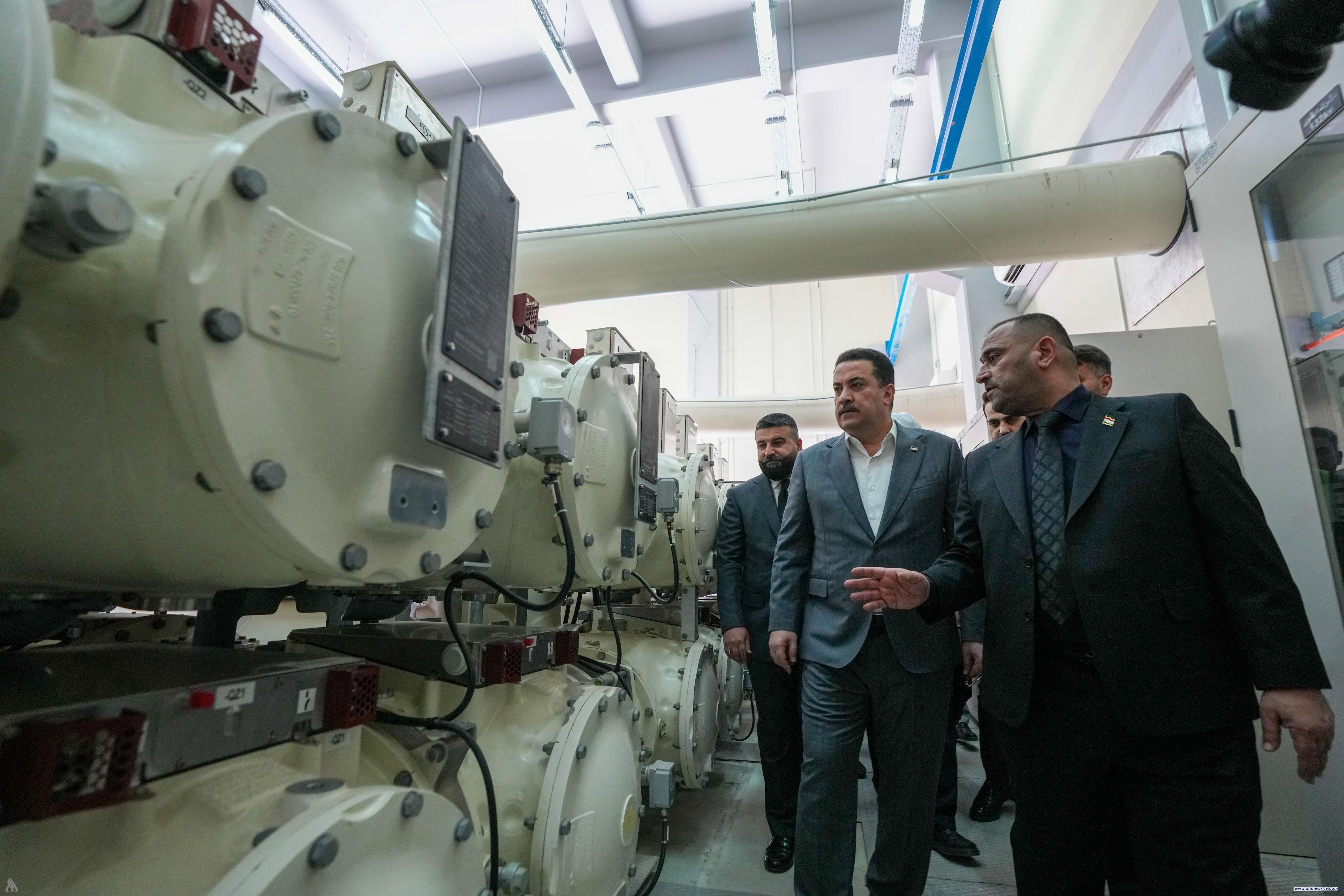 رئيس الوزراء يوجه باستكمال متطلبات فك الاختناقات بالشبكة الكهربائية في النجف الأشرف