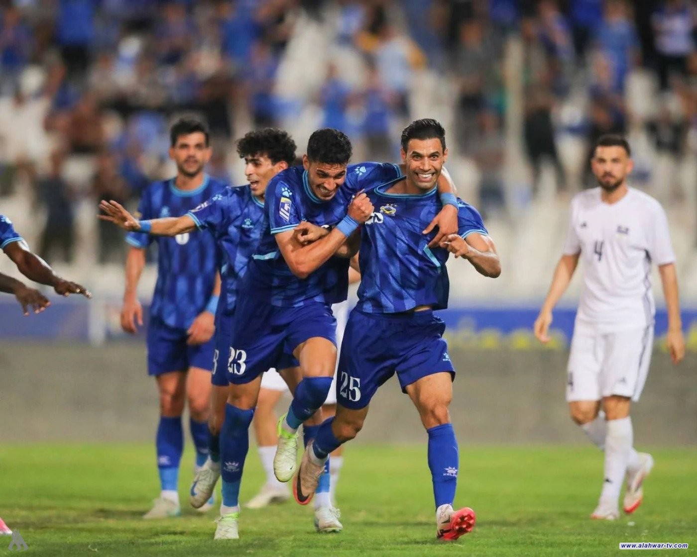 اليوم .. دهوك يضيف الجوية وزاخو يواجه الشرطة في نصف نهائي بطولة الكأس