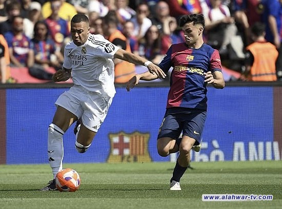 نجم برشلونة: مبابي أفضل لاعب في العالم حالياً
