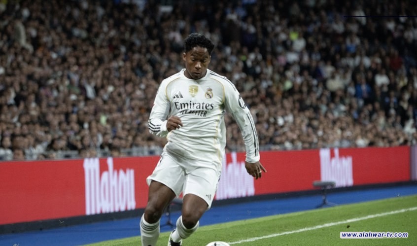 إندريك ينتقل إلى ليون الفرنسي على سبيل الإعارة