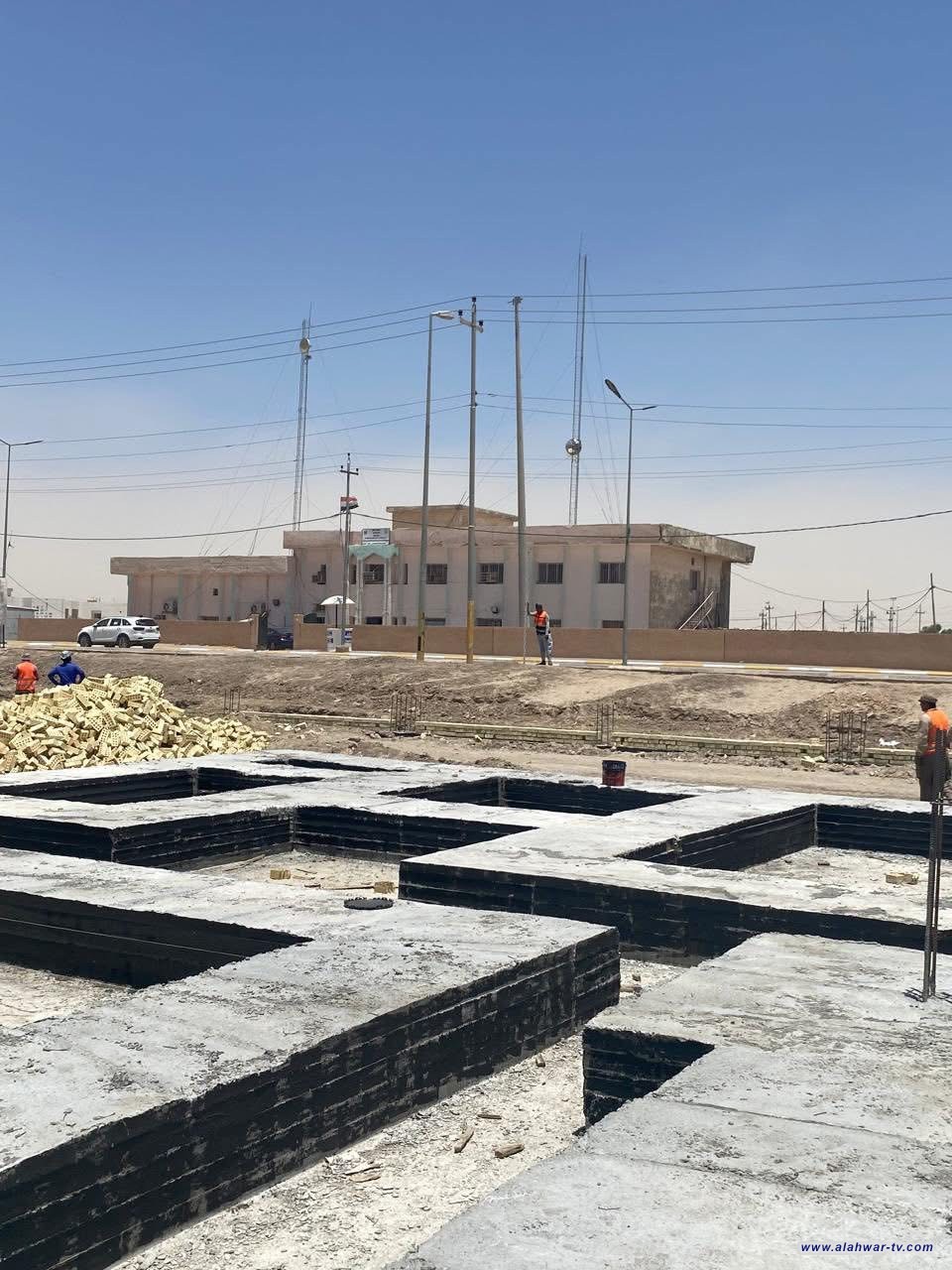 أكثر من 150 مشروعًا مهدد بالتوقف في ذي قار بسبب تأخر صرف مستحقات صندوق الإعمار