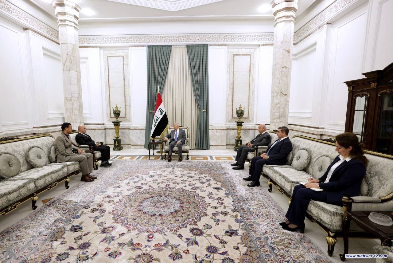 رئيس الجمهورية يؤكد ضرورة الاهتمام بالمخطوطات التاريخية وتوسيع التعاون بين العراق والإيسيسكو