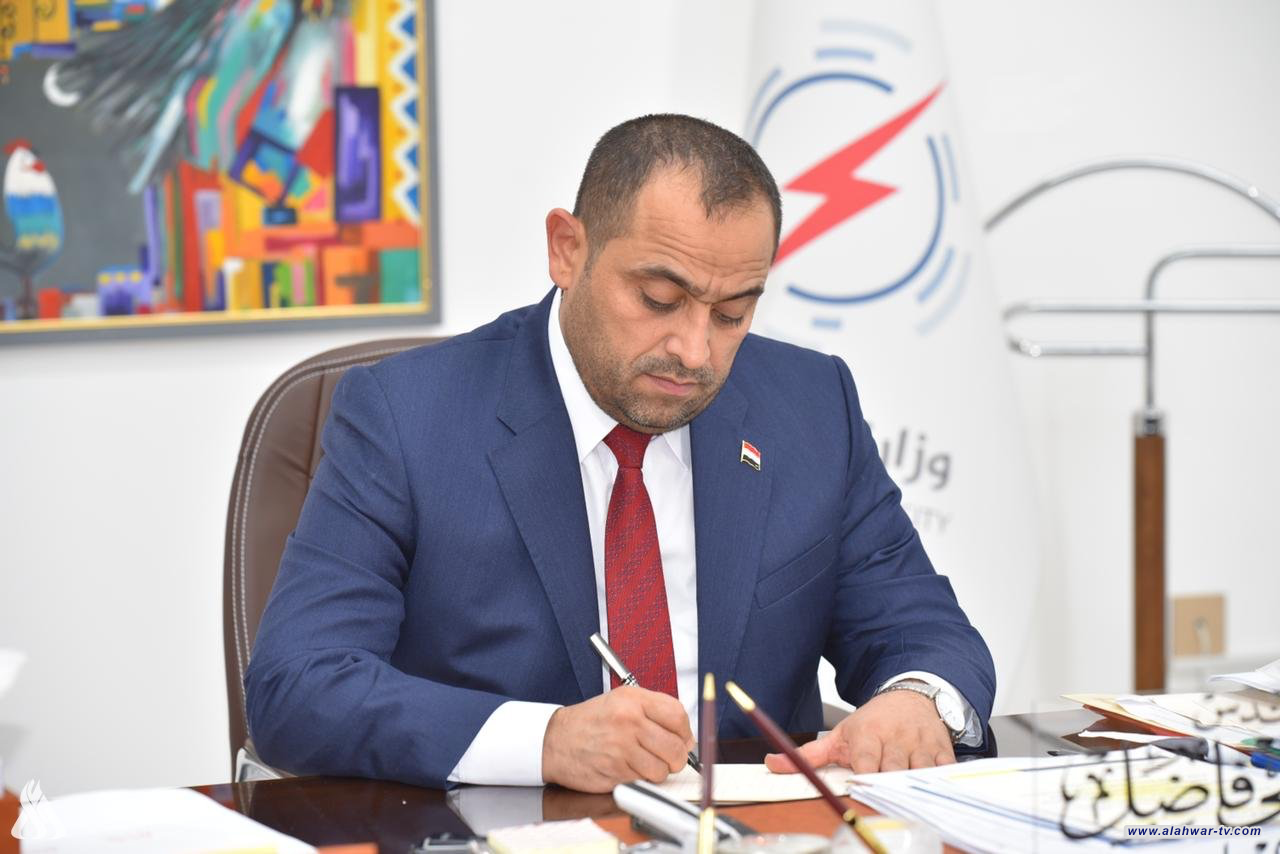 وزير الكهرباء يوجه بالاستنفار التام لمواجهة الأحوال الجوية وهطول الأمطار