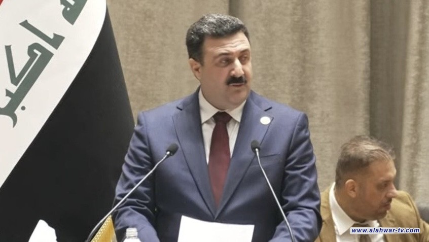 الأمين العام لمجلس النواب يعلن بدء جلسة البرلمان بدورته السادسة