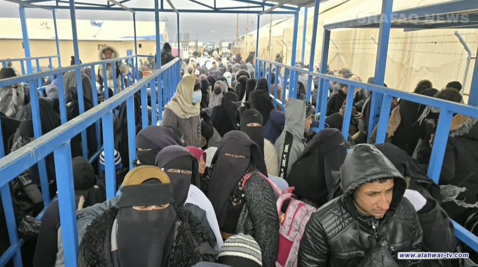 834 عراقياً يغادرون مخيم الهول السوري