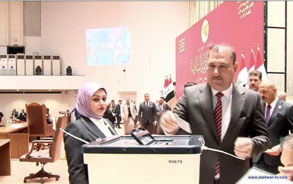 بدء عملية الاقتراع لانتخاب النائب الأول لرئيس مجلس النواب
