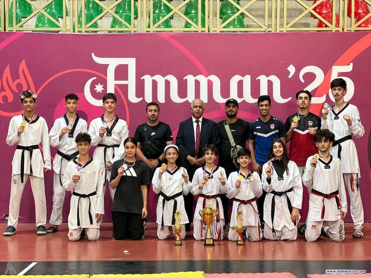 نصفها من الذهب.. العراق يحقق 12 وسامًا في بطولة الفارس الدولية بالتايكواندو