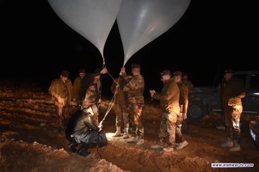 قوات الحدود تصد محاولة تهريب مخدرات عبر بالون هوائي غرب الأنبار