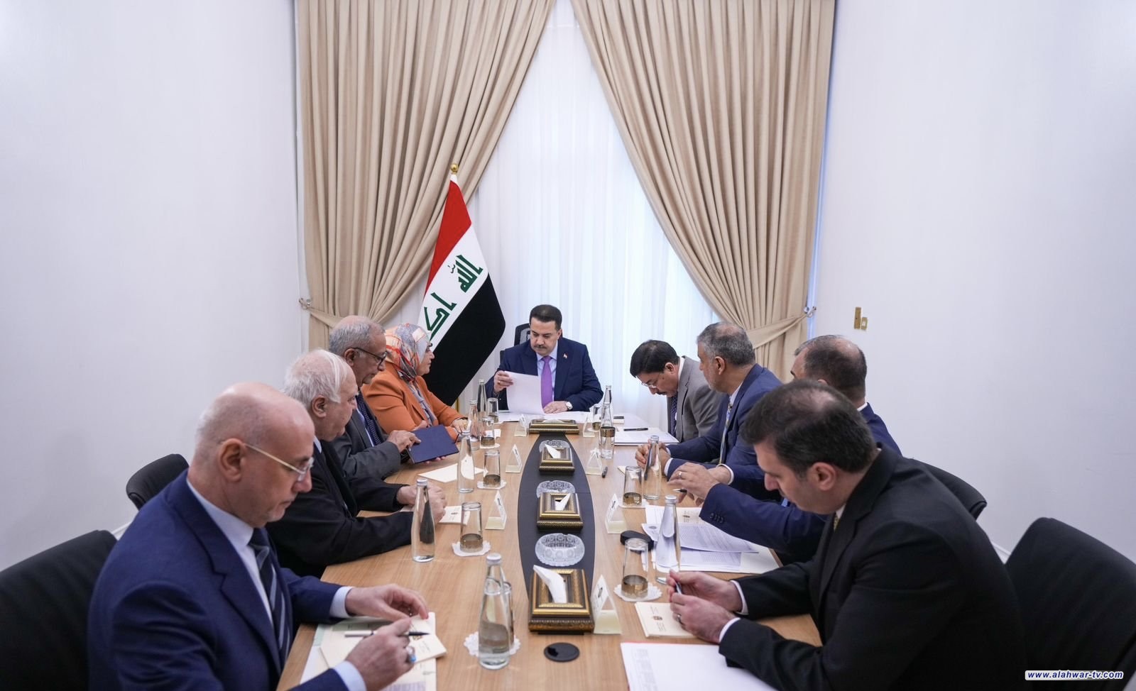 رئيس الوزراء يؤكد حرص الحكومة على تطوير عمل المصرف العراقي للتجارة TBI