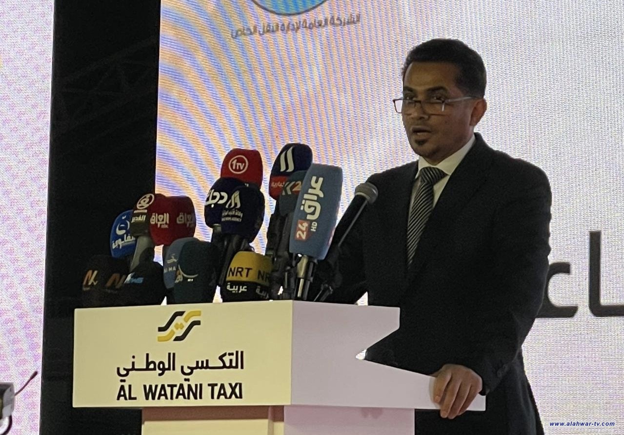 وزير النقل يفتتح مشروع التكسي الوطني