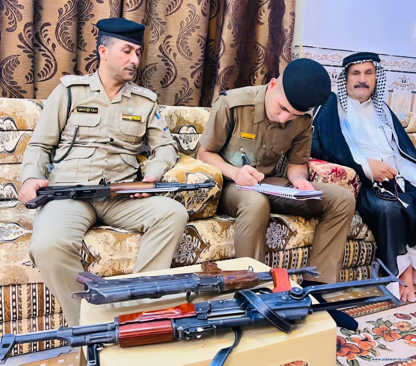 ضمن جهود تعزيز الأمن وحصر السلاح بيد الدولة، قسم شرطة بلدة الشامية ينظم حملة لتسجيل اسلحة المواطنين .