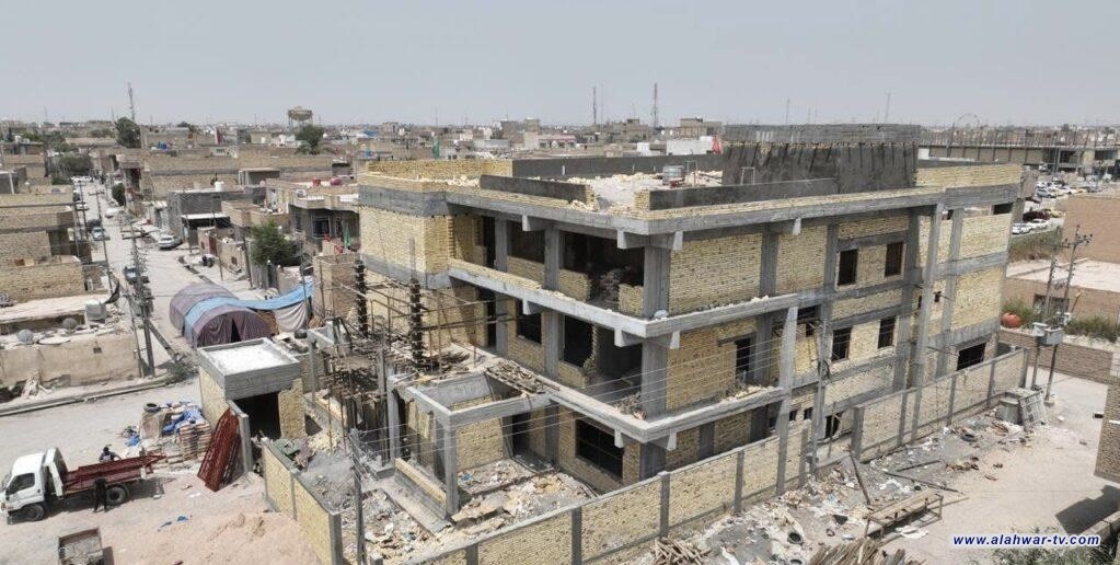 رئيس صندوق إعمار ذي قار يواصل متابعة مشروع دائرة التقاعد في الشطرة ويوجه بتسريع وتيرة العمل