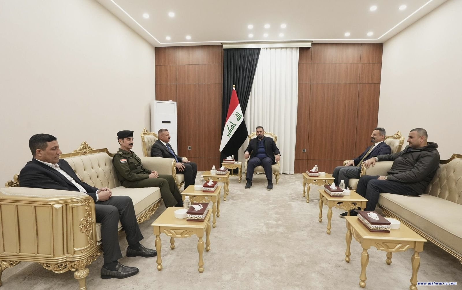 الحلبوسي والشمري يؤكدان أهمية التنسيق بين السلطتين التشريعية والتنفيذية