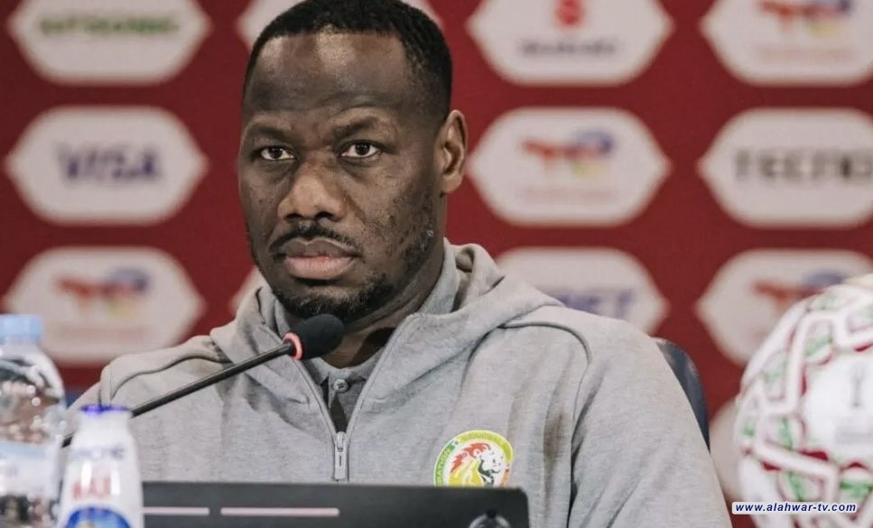 مدرب السنغال يحذر لاعبيه من الاستهانة بالمنتخب السوداني
