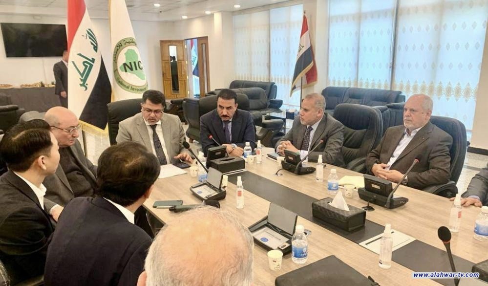 وزير التربية يطرح ملف المدارس على طاولة هيأة الاستثمار