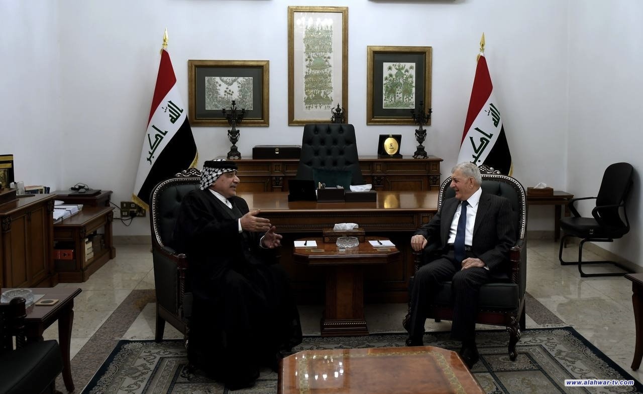 رئيس الجمهورية وعبد المهدي يؤكدان ضرورة تكاتف جميع القوى لمواجهة التحديات