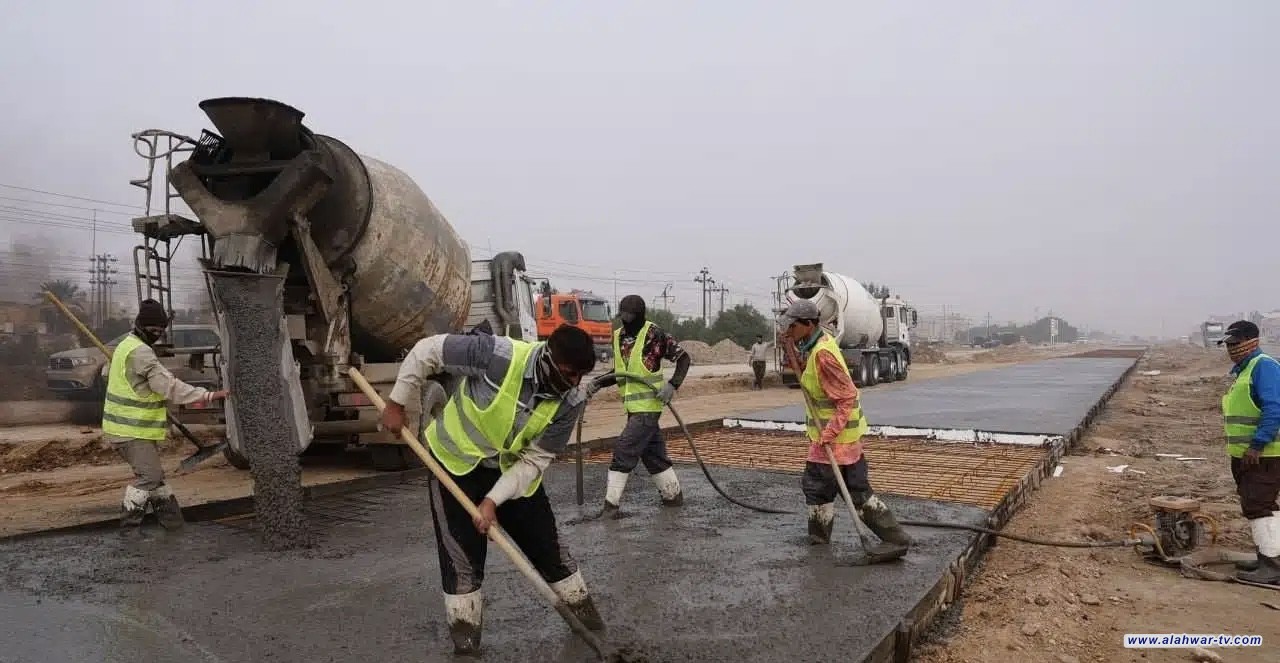صندوق إعمار ذي قار: استمرار العمل بمشروع شارع الصدرين لتطوير شبكة الطرق في الناصرية