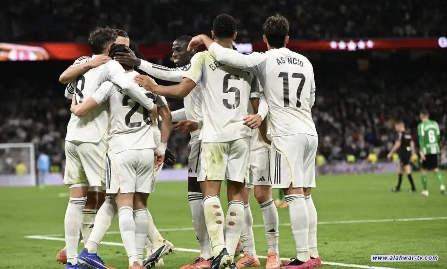 نجما ليفربول وباريس ضمن 5 لاعبين مرشحين لتدعيم وسط ريال مدريد