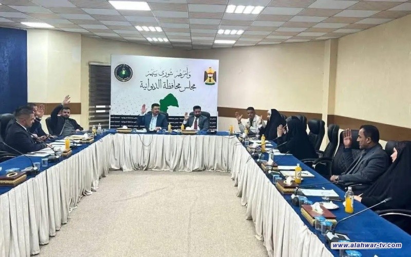 مجلس الديوانية يسحب يد المحافظ لمدة 30 يوماً ويكلف نائبه الأول بإدارة المحافظة