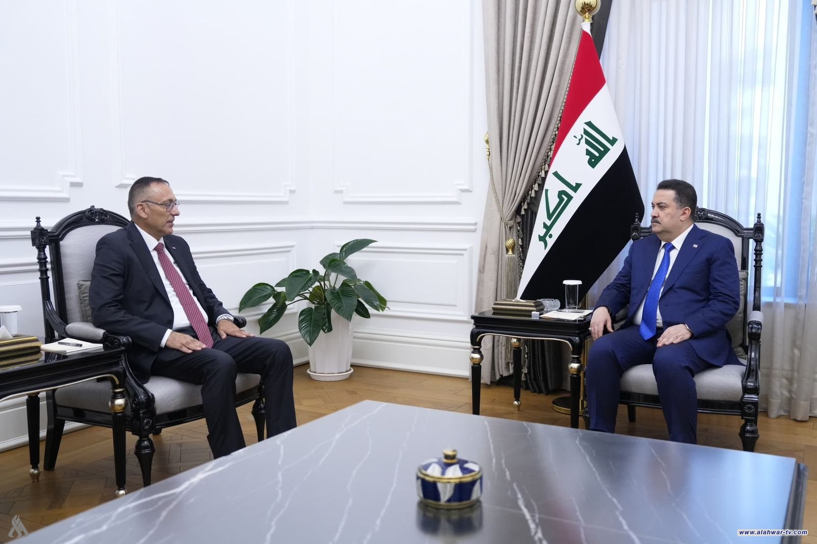 رئيس الوزراء: جهود ومبادرات الحكومة مستمرة لإيصال المساعدات الإغاثية إلى غزة