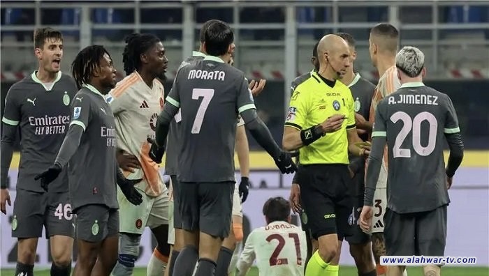 ميلان يتلقى ضربة موجعة قبل السوبر الإيطالي