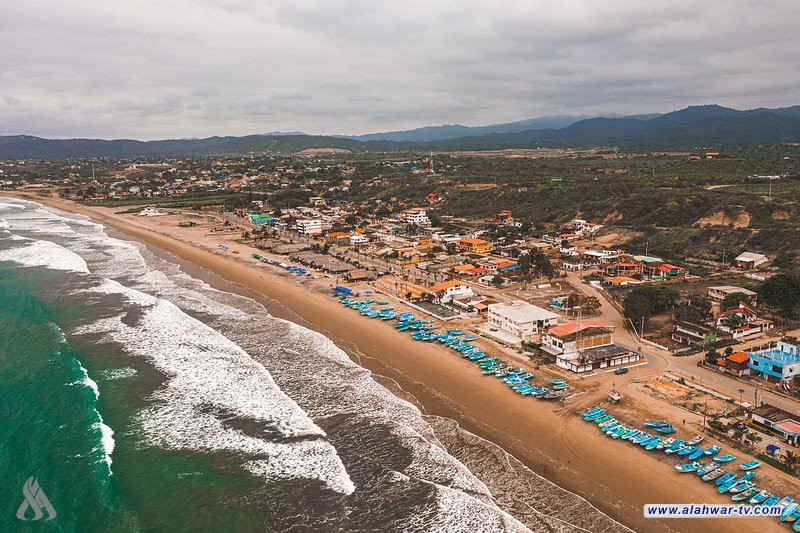 السلطات الإكوادورية تخلي شواطئ أرخبيل غالاباغوس تحسّبا لوصول تسونامي