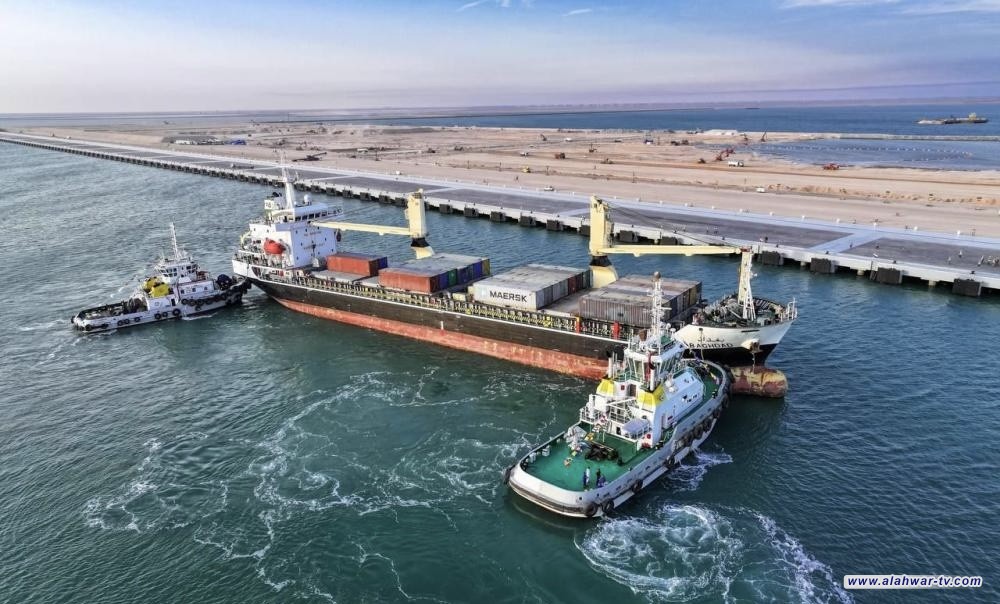 وقود الكهرباء العائم.. حلٌّ يطفو على الأزمة