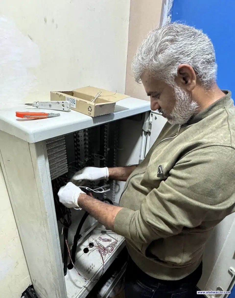 ربط 300 مدرسة بالإنترنت المجاني في ذي قار