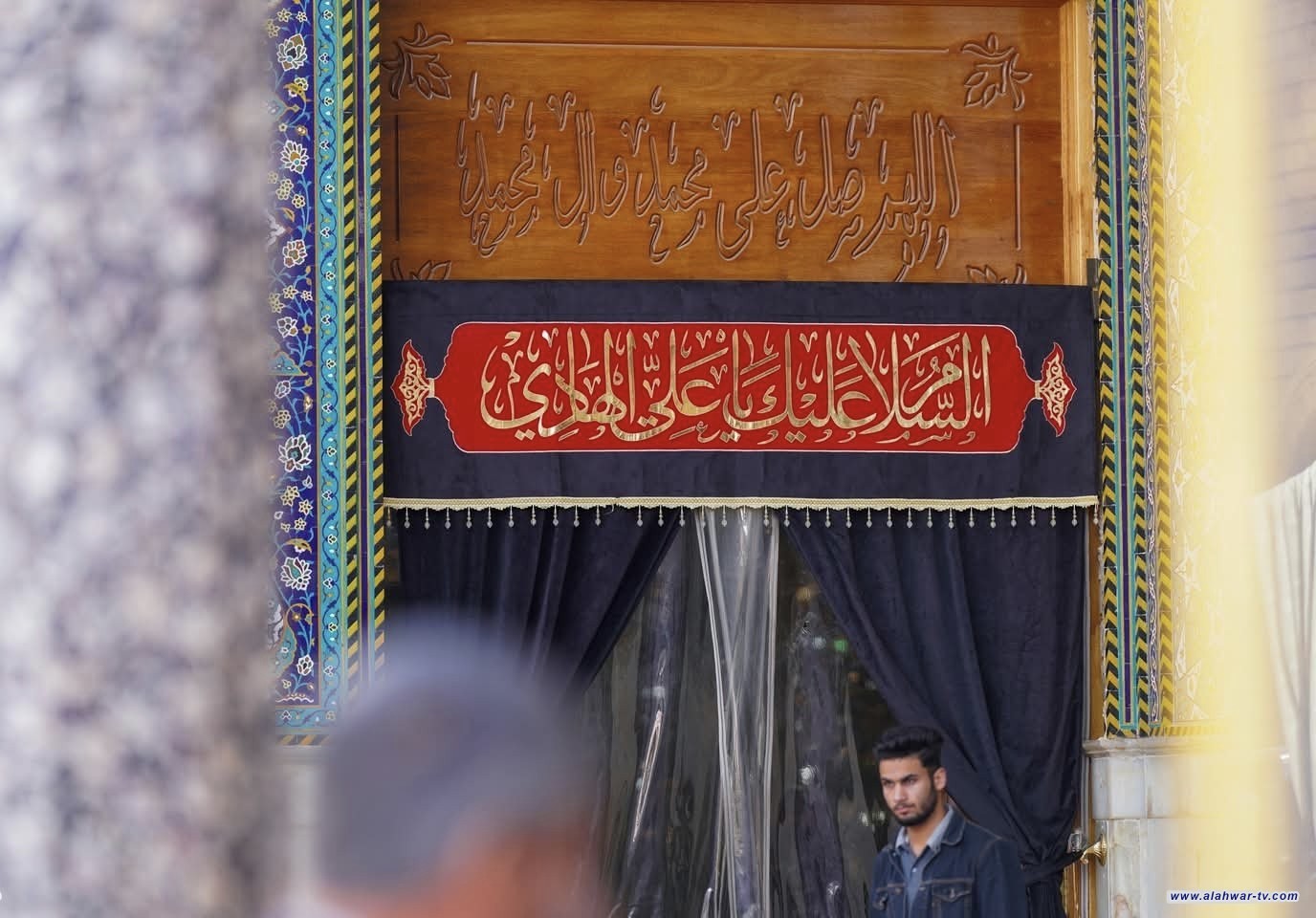 جموع الزائرين تتوافد إلى سامراء لإحياء ذكرى استشهاد الإمام الهادي (عليه السلام)