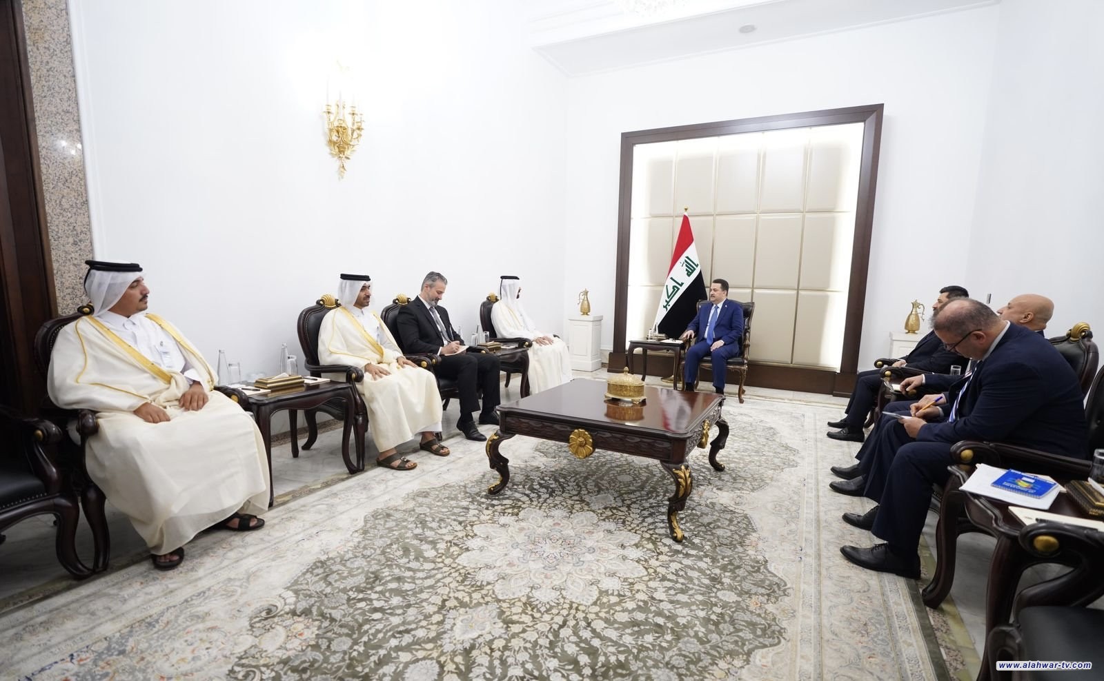 رئيس الوزراء يستقبل الأمين العام للشبكة العربية للمؤسسات الوطنية لحقوق الإنسان