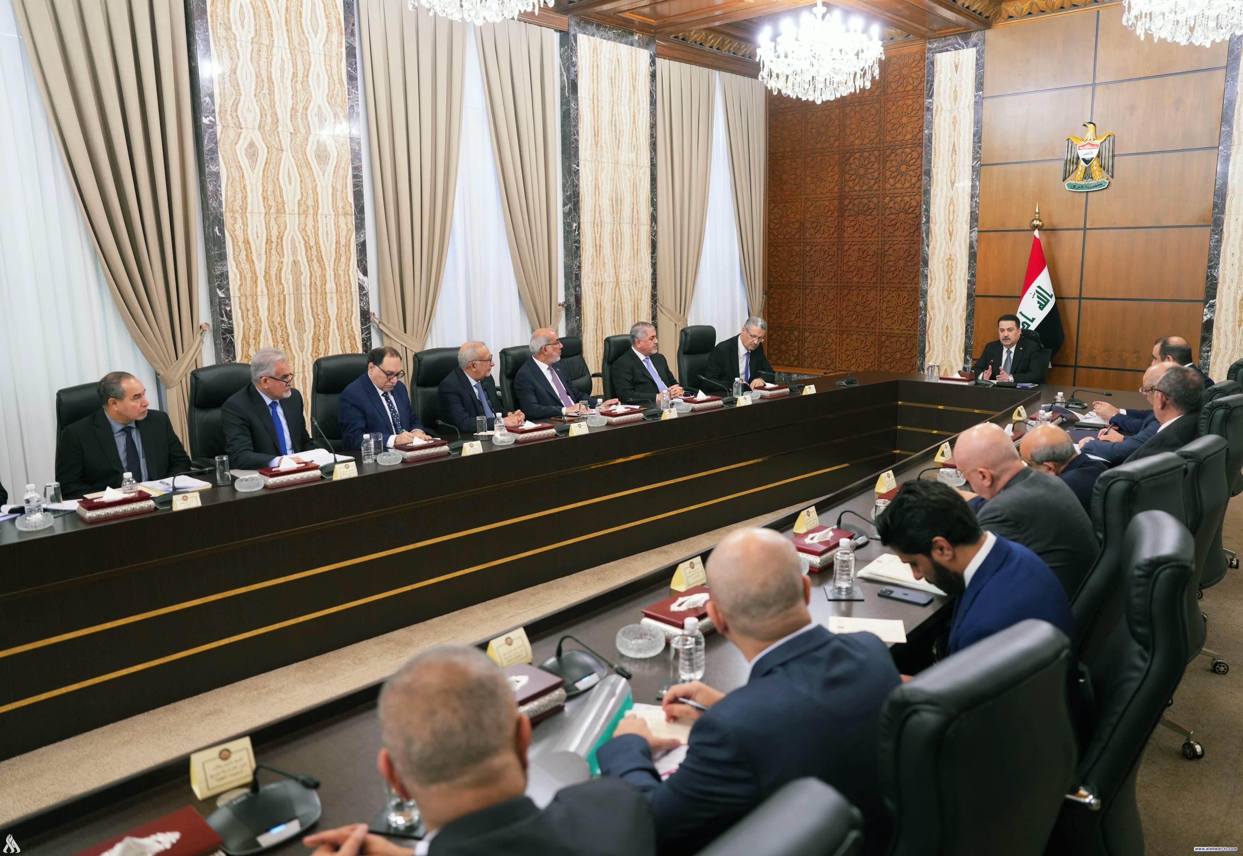 رئيس الوزراء يؤكد أهمية استثمار أفضل الفرص لتعظيم إيرادات الدولة