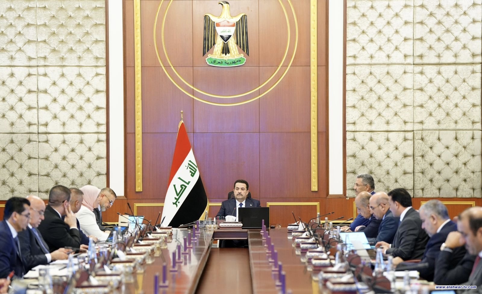 رئيس الوزراء يوجه بتسيير رحلات جوية مخفضة للعراقيين الراغبين بحضور بطولة كأس آسيا